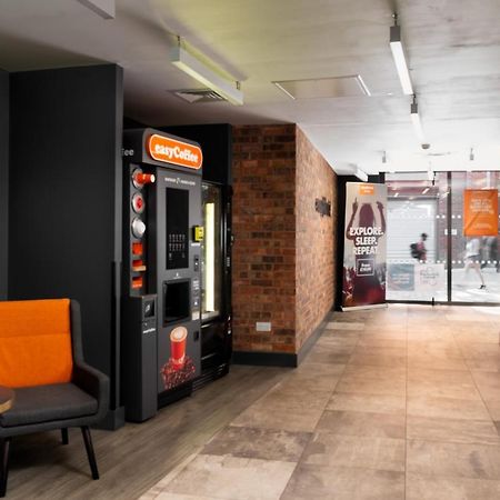 Easyhotel Leeds Esterno foto
