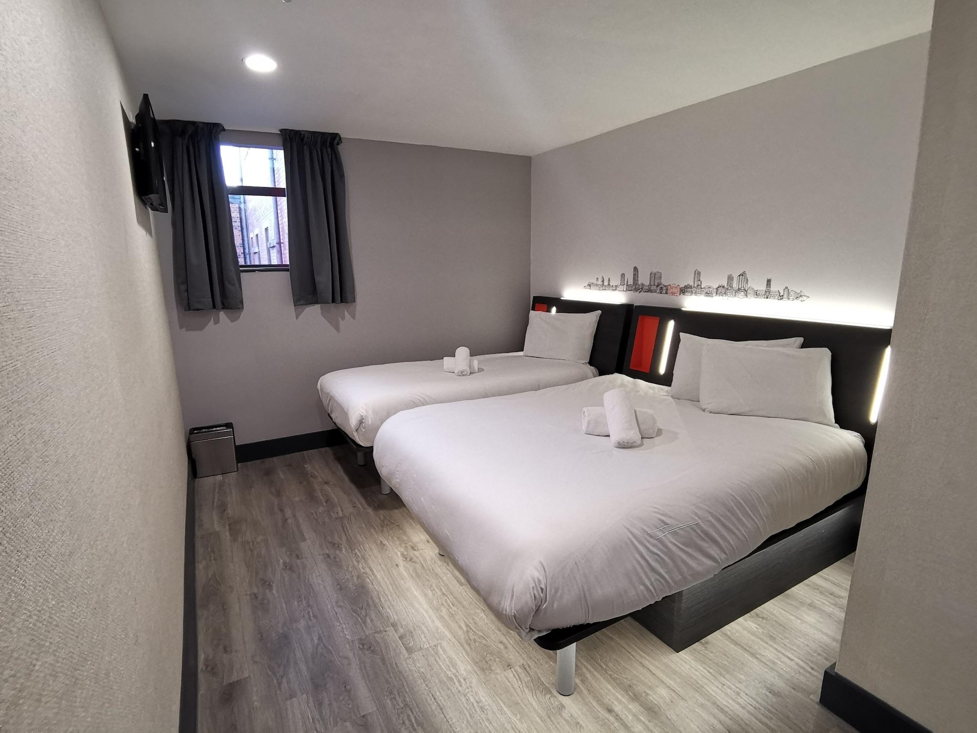 Easyhotel Leeds Esterno foto