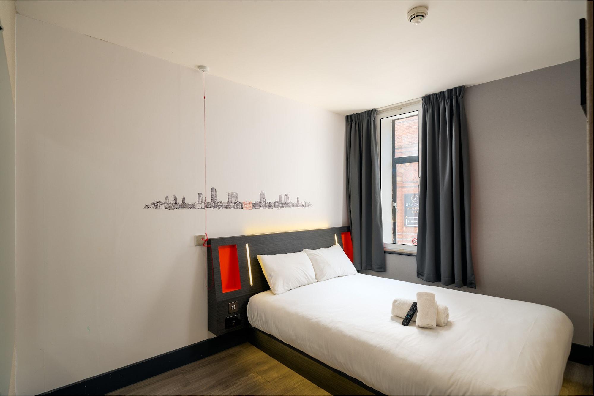 Easyhotel Leeds Esterno foto
